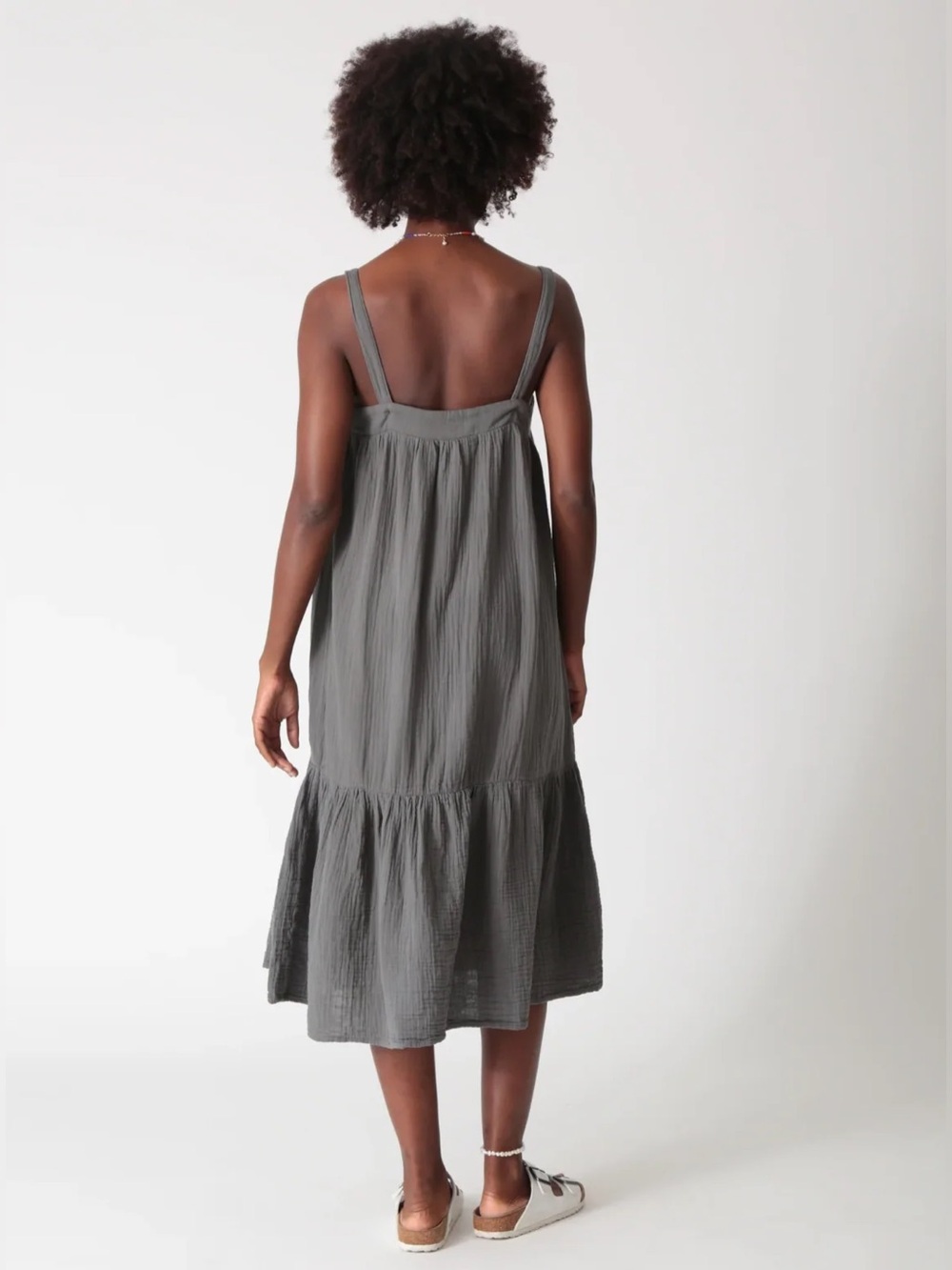 E&R Addison Dress - Picture 3 of 13